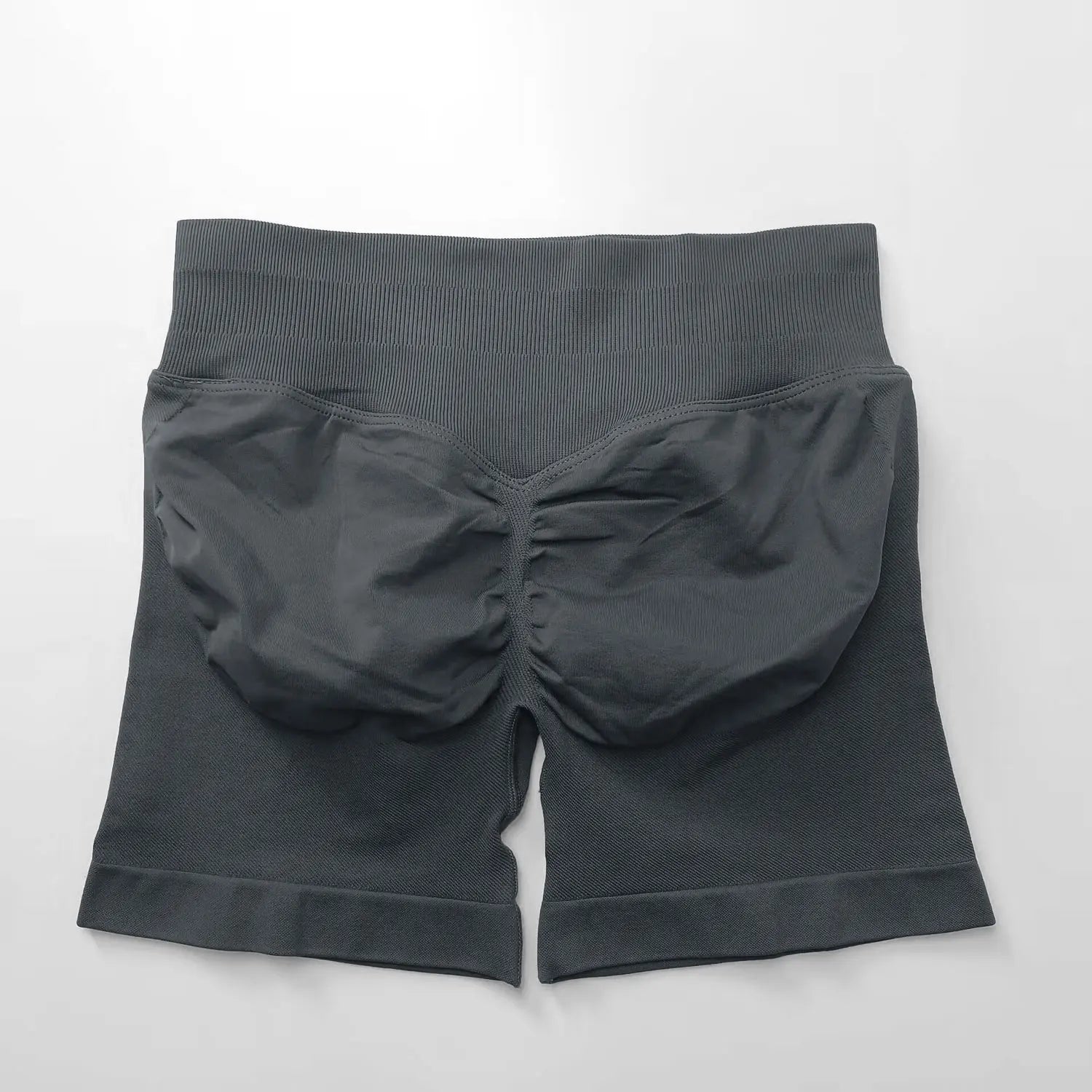 Contour Scrunch Shorts - Aurenne